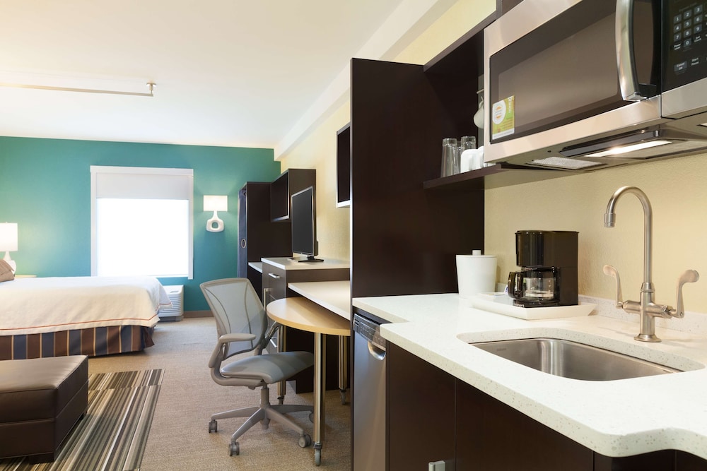 Home2 Suites by Hilton El Paso Airport TX - photo 19