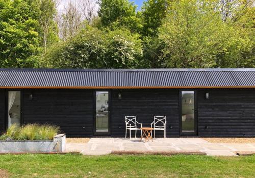 The Hopper Huts — Faversham