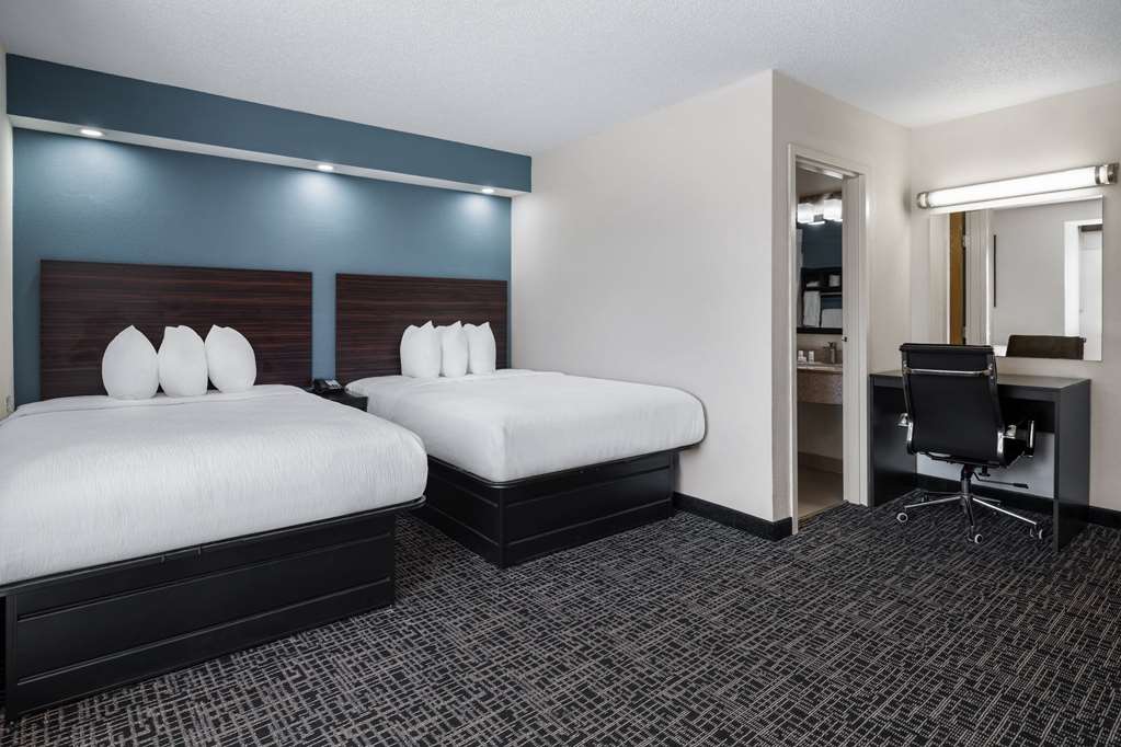 Baymont by Wyndham Boardman - photo 17