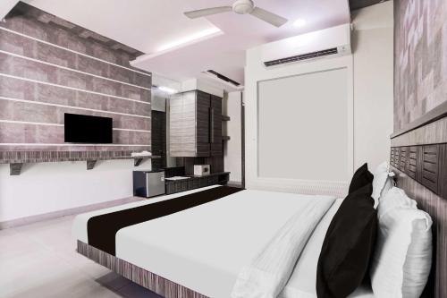 Hotel O Deogiri College Chhatrapati Sambhaji Nagar Aurangabad in Aurangabad, India