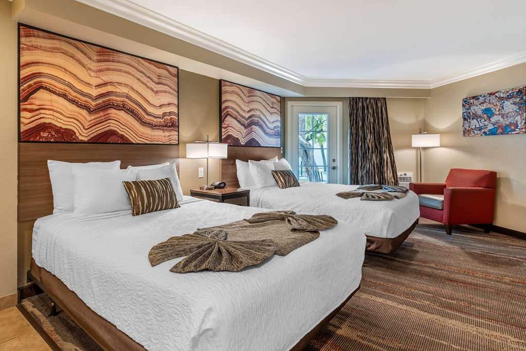 Best Western Plus Wine Country Inn & Suites - photo 29