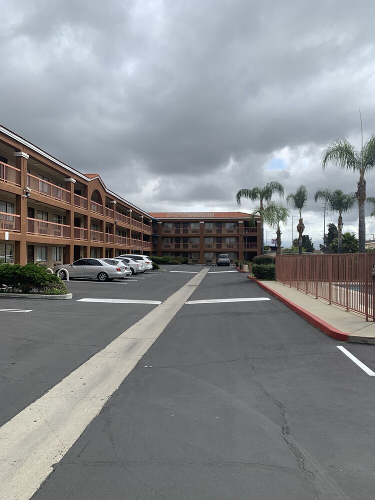 Grandpark Inn - photo 21