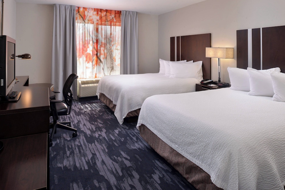 Fairfield Inn Suites Cedar Rapids — Cedar Rapids