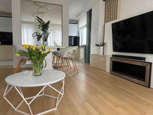 Apartament Top of the Top Rezydencja Metropolis — 4-Star Luxury Hotel in Bydgoszcz, Poland
