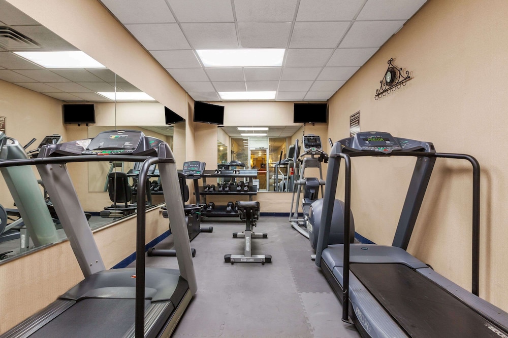 Ramada By Wyndham Kenner New Orleans Airport South - photo 33