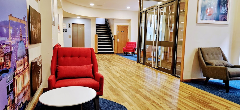 Travelodge Belfast Central