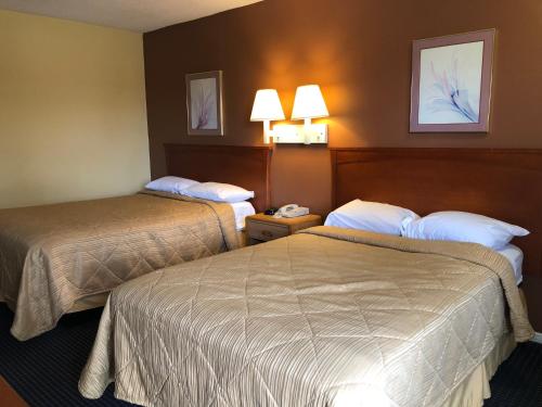 America's Best Inn - photo 31