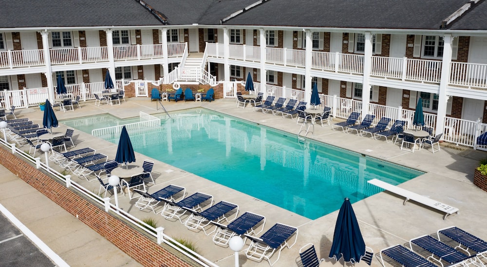 Saratoga Resort - photo 32