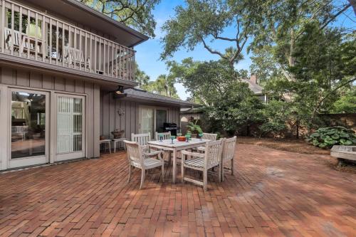 18 East Beach Lagoon in Hilton Head Island, United States