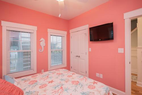 Pier Walker by Oak Island Accommodations - photo 4