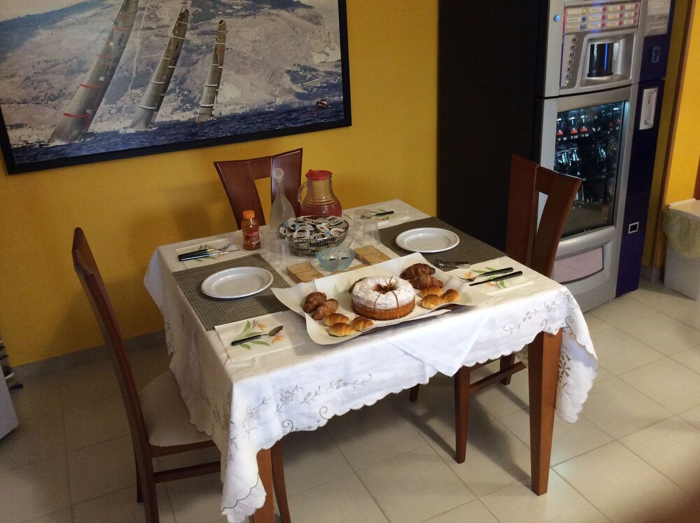 Orlando Vacanze Camere — 4-Star Luxury Hotel in Erice, Italy