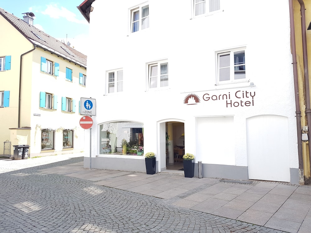 Garni City Hotel