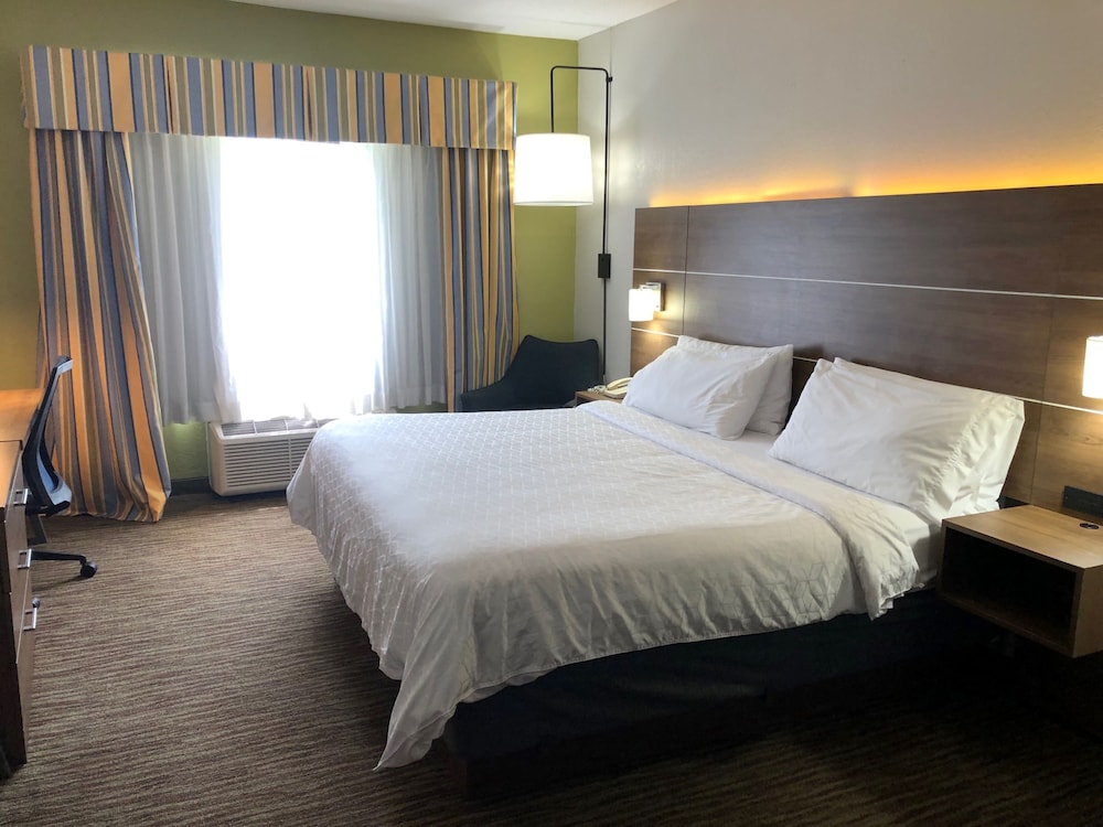 Holiday Inn Express Hotel & Suites Pikeville by IHG - photo 6
