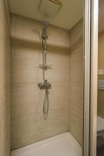 Central Tbilisi Modern 1BR Apt By Wehost
