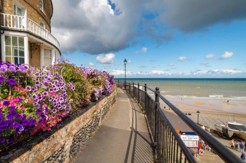 Beach House — 4-Star Luxury Hotel in Cromer, United Kingdom