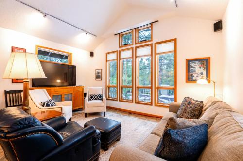 Rest & Relaxation on Red Fir in Sunriver, United States