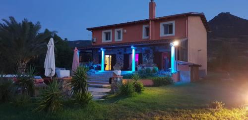 Orange Ville — Villamassargia — photo 2