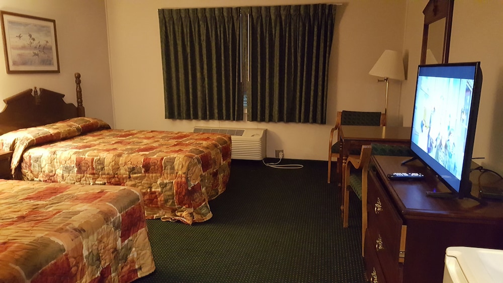 Rapids Inn and Suites - photo 26