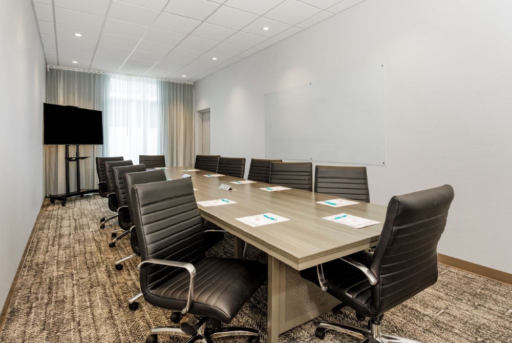 Staybridge Suites Winter Haven Auburndale by IHG - photo 38