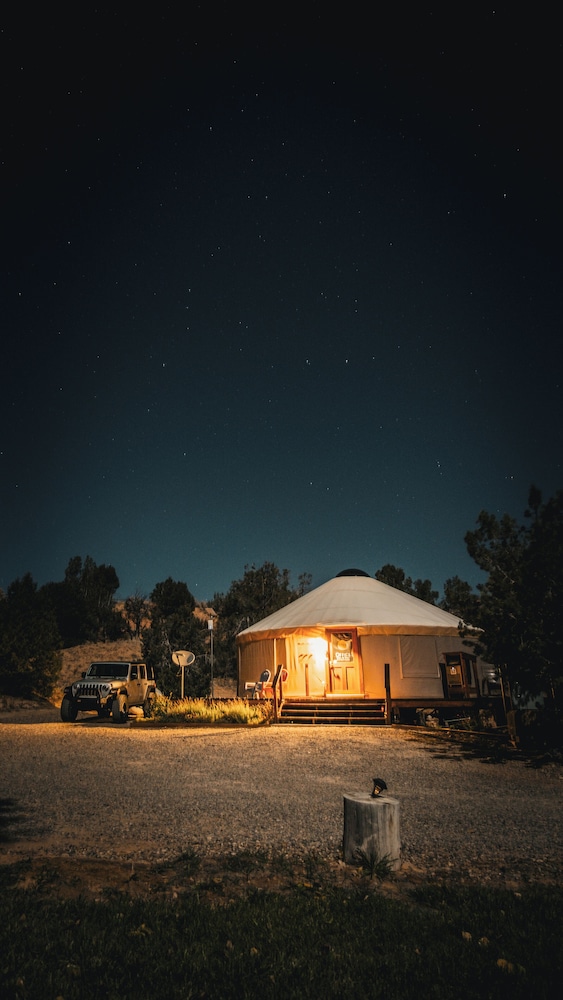 Escalante Yurts - last minute hotel in Unknown City
