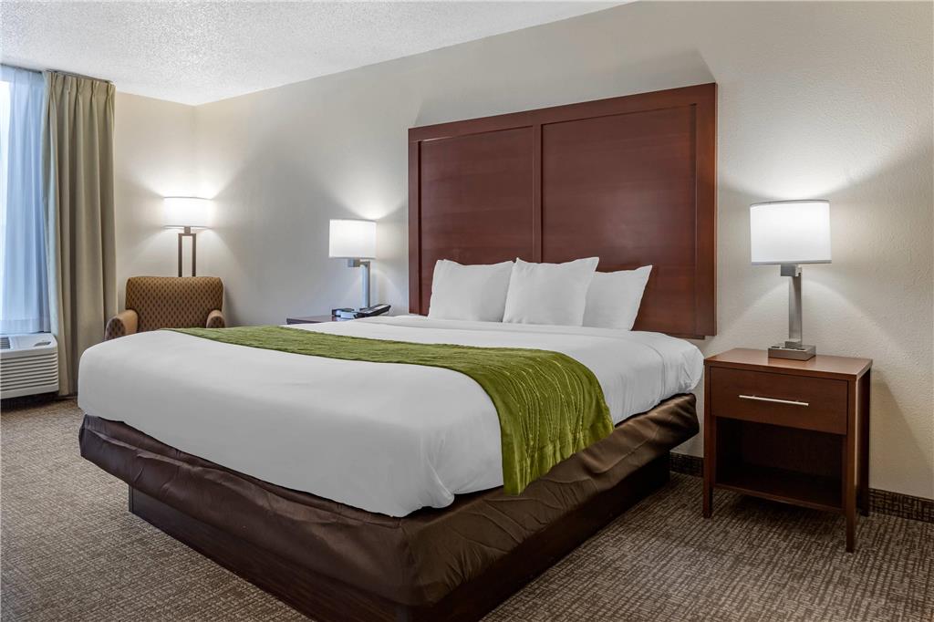 Comfort Inn Shelby - photo 16