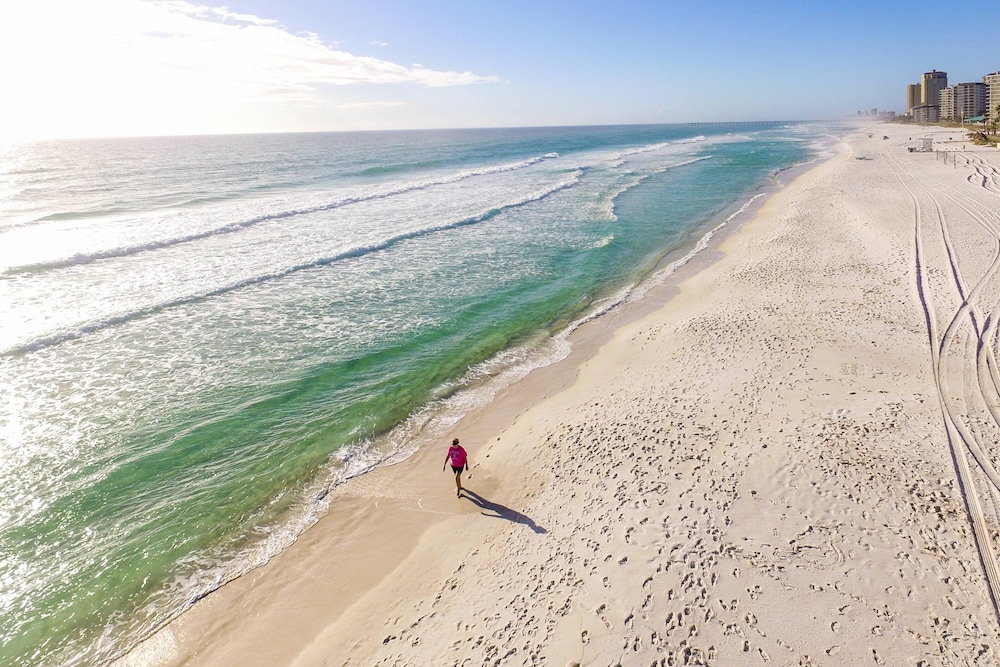 SpringHill Suites by Marriott Panama City Beach Beachfront - photo 49