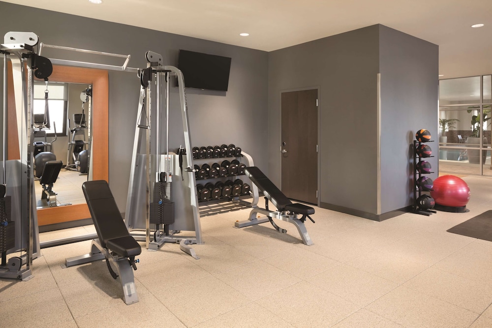 Embassy Suites By Hilton Pittsburgh Downtown - photo 38