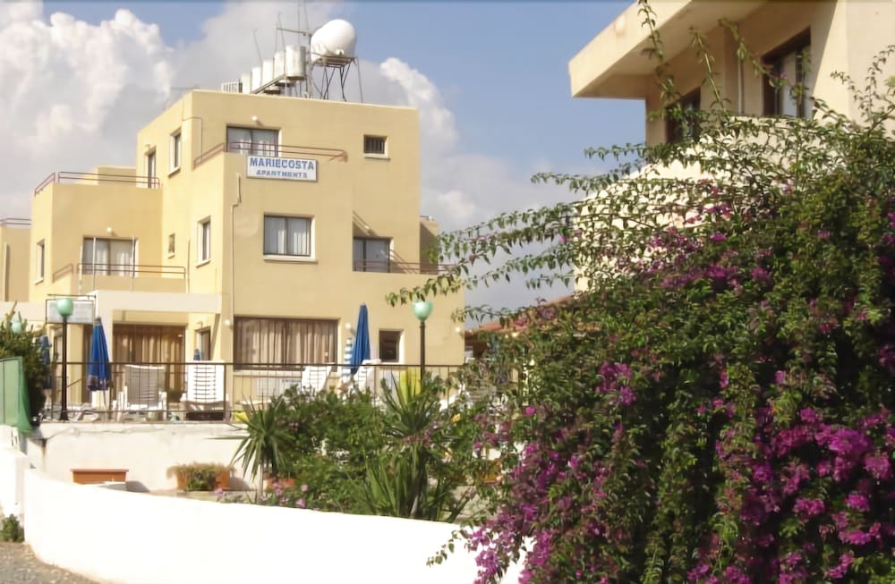 Maricosta Hotel Apartments — Paralimni