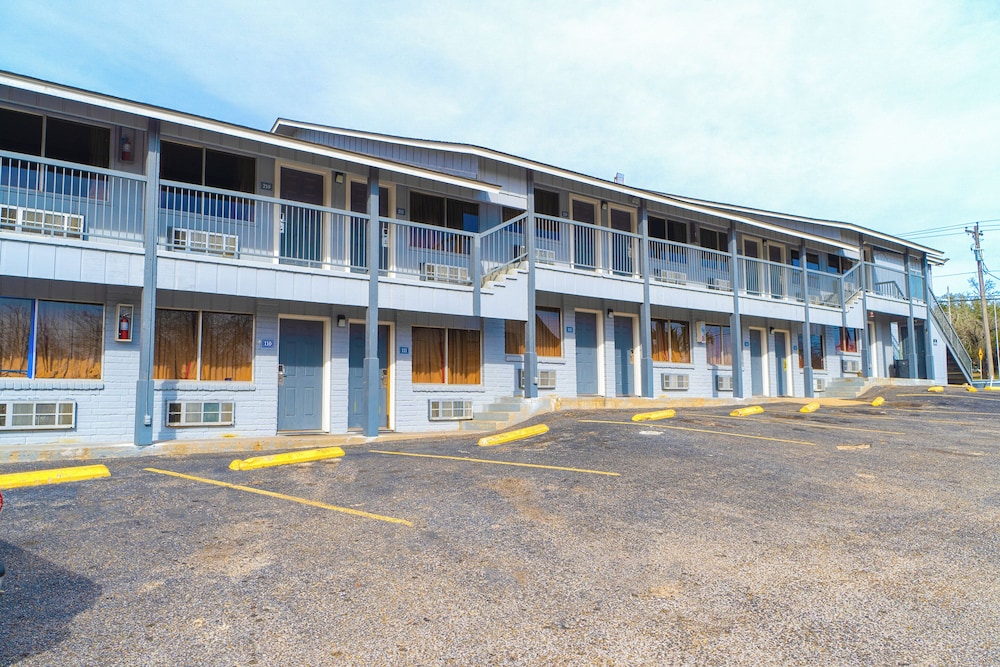 Regency Inn Three Rivers I 37 - photo 31