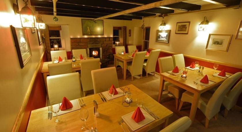 Pennan Inn - carbon neutral hotel in Fraserburgh