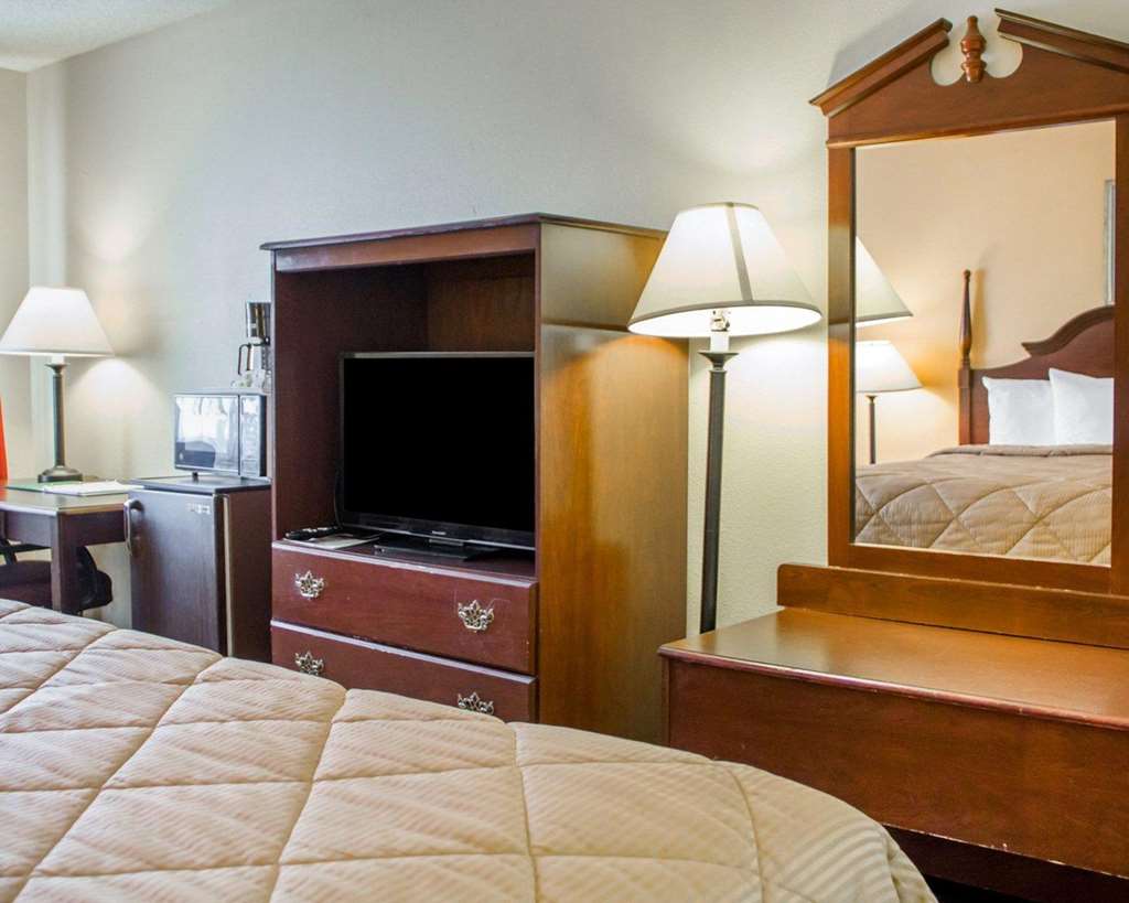 Quality Inn Broken Arrow Tulsa - photo 14