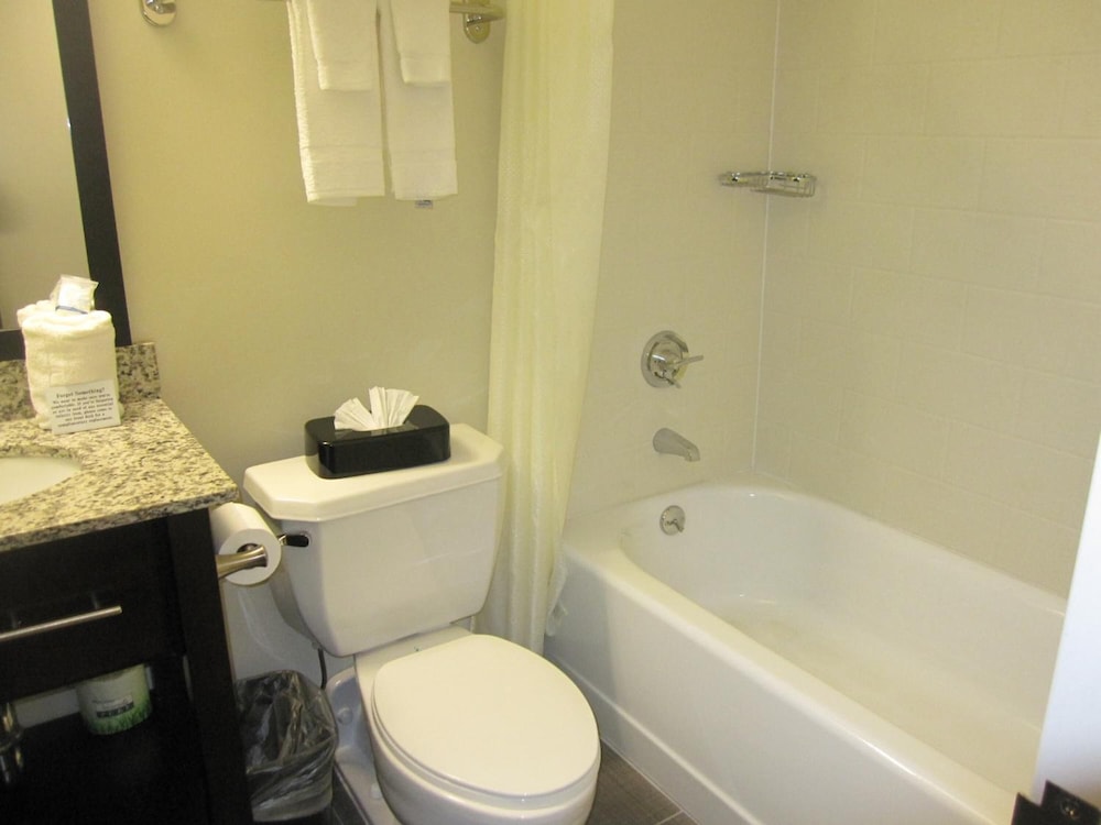 Cresthaven Inn JFK - photo 35