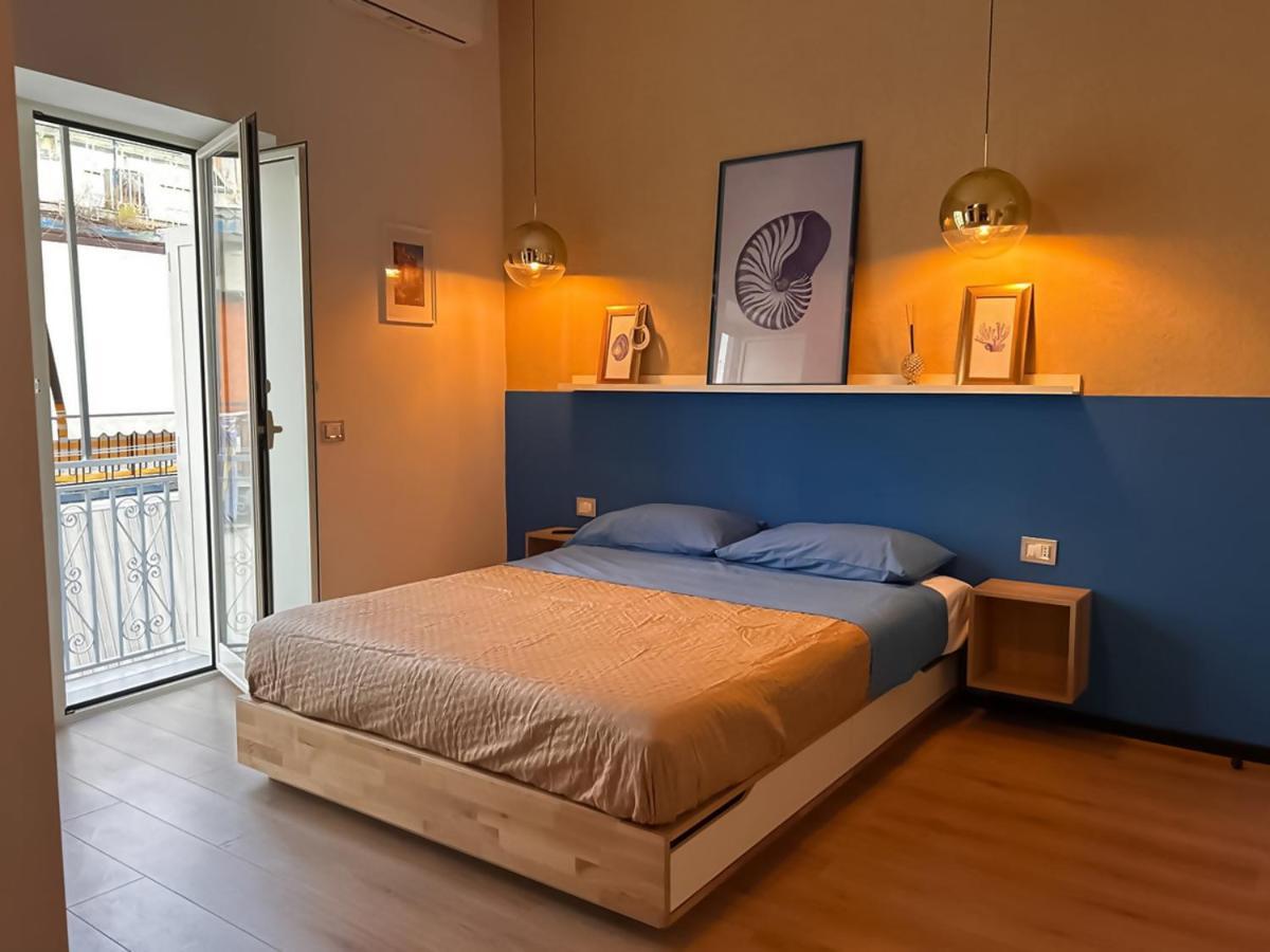 Isla - carbon neutral hotel in Naples