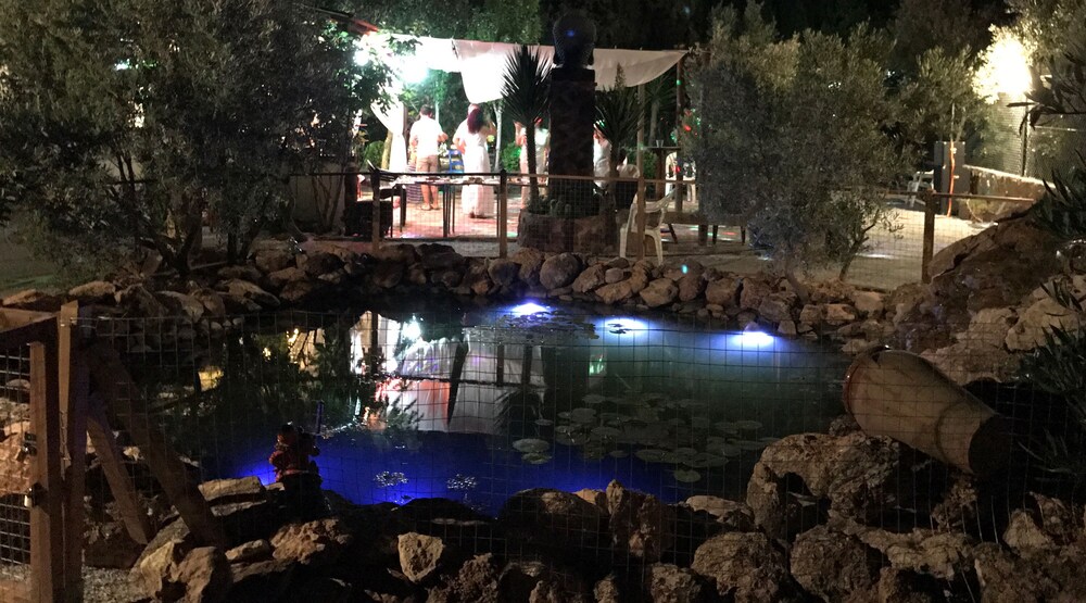 Cortijo Bustamante — Baza