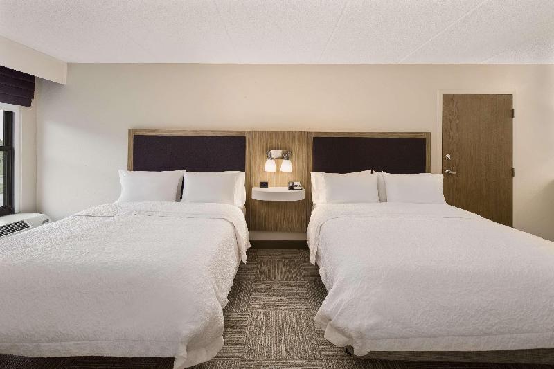 Hampton Inn Lagrange near Callaway Gardens - photo 31