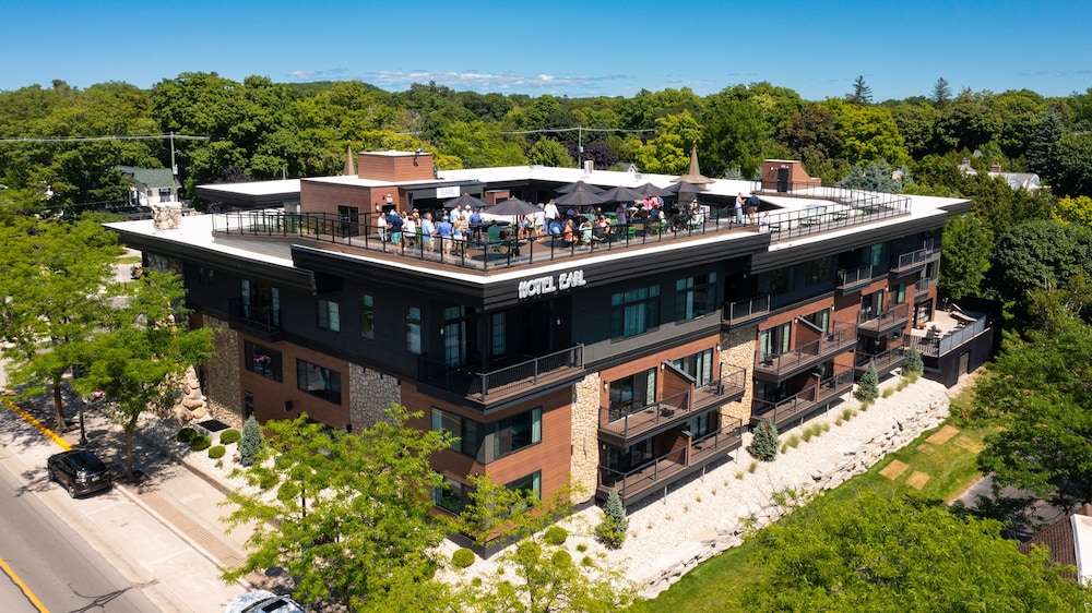 The Earl in Charlevoix, United States