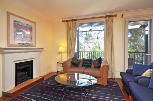 Villa 2br Petit Verdot Villa located within Cypress Lakes Resort in Pokolbin, Australia