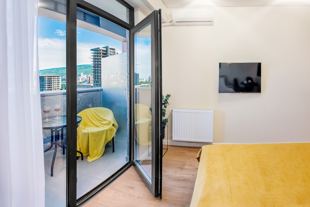 HB apartments University II
