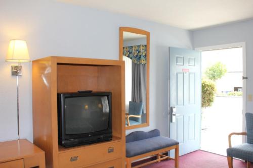 Economy Inn Watsonville — hotel in Watsonville