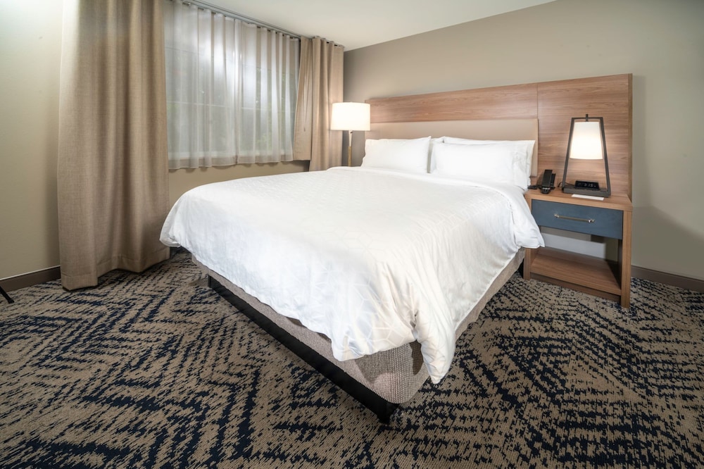 Candlewood Suites Charleston Mt Pleasant by IHG - photo 15