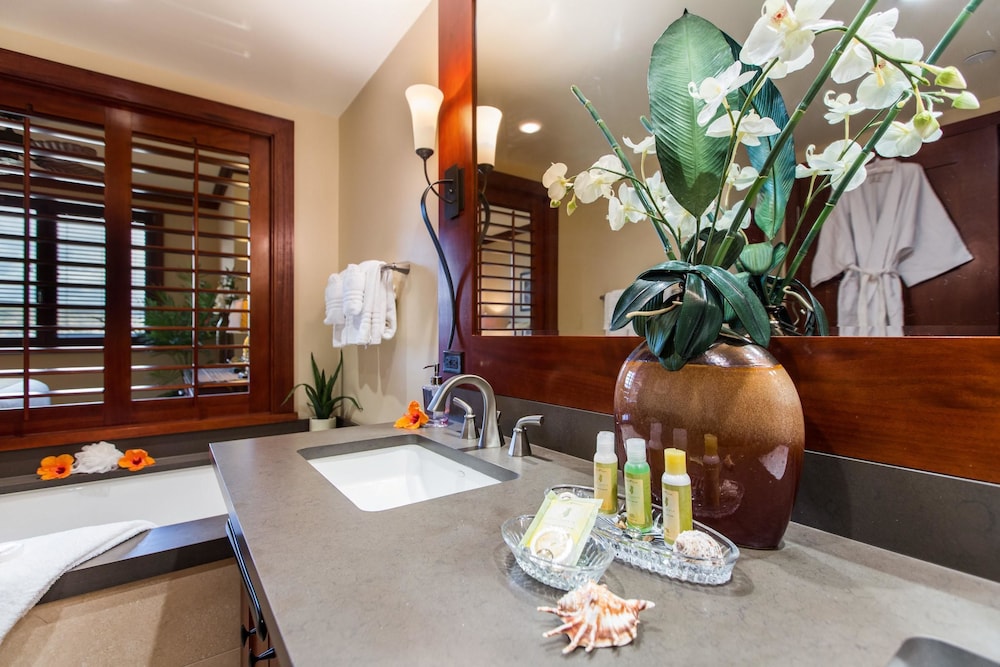 Two bedroom Villas at Ko Olina Beach Villas Resort - photo 66