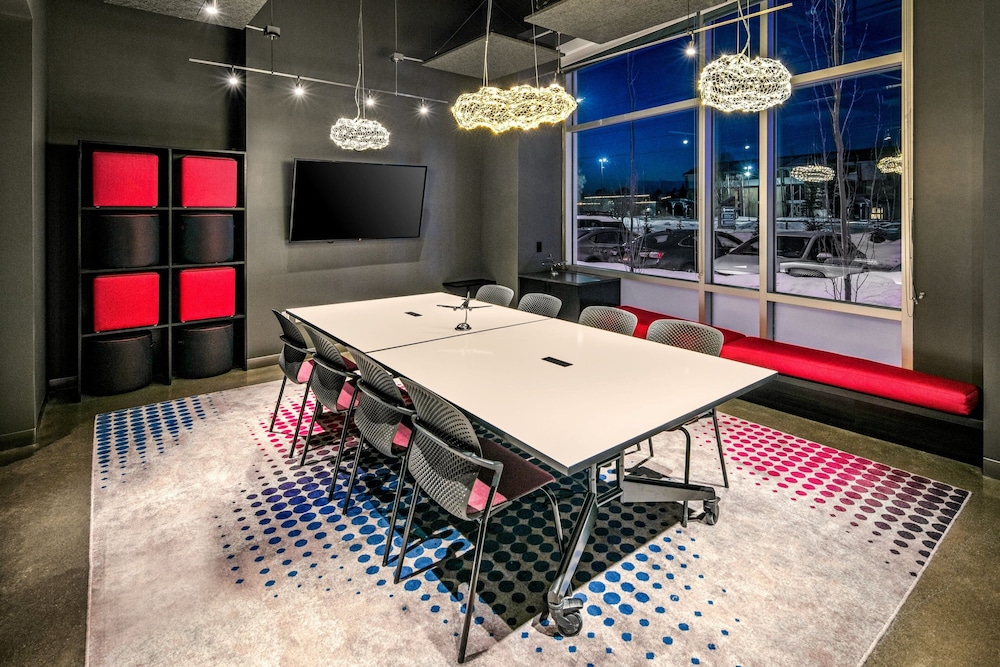 Aloft Anchorage - photo 41