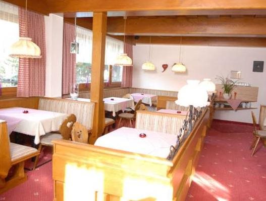 Hotel Pension Flora in Hinterglemm, Austria