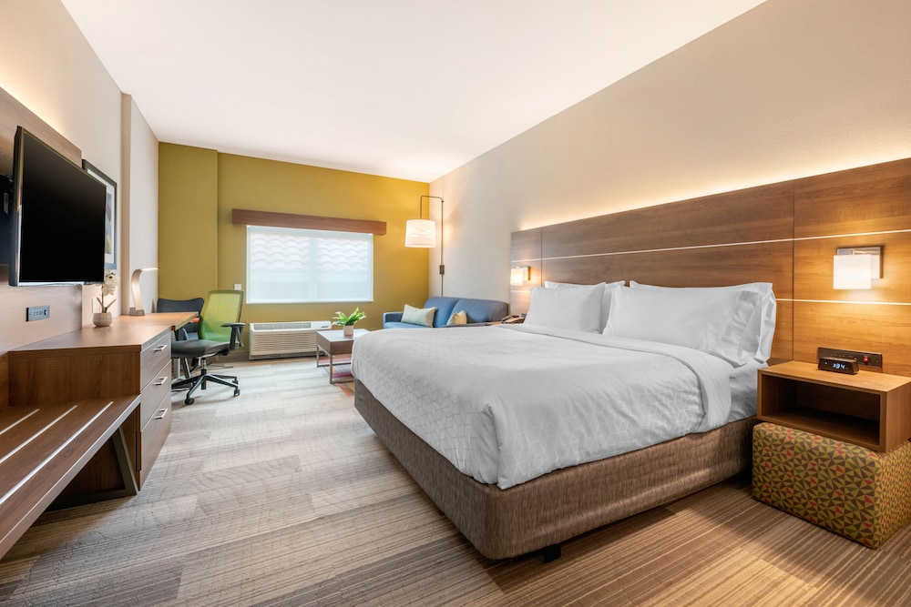 Holiday Inn Express & Suites West Melbourne by IHG - photo 19