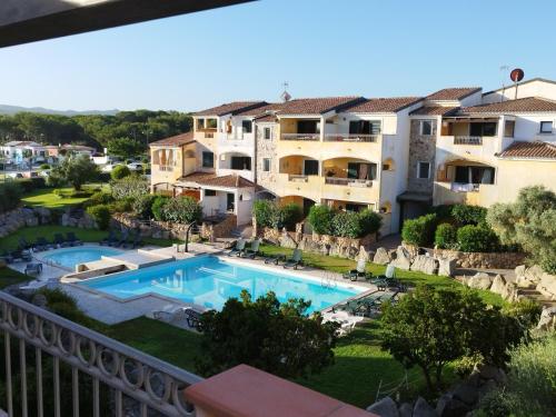 Appartement 3 pièces 50 m2 et terrasse vue dégagée — 4-Star Luxury Hotel in Santa Teresa Gallura, Italy