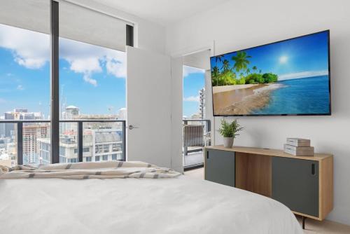3808 Apt Next to Kaseya Center with Pool a Spa and Gym — 4-Star Luxury Hotel in Miami, United States