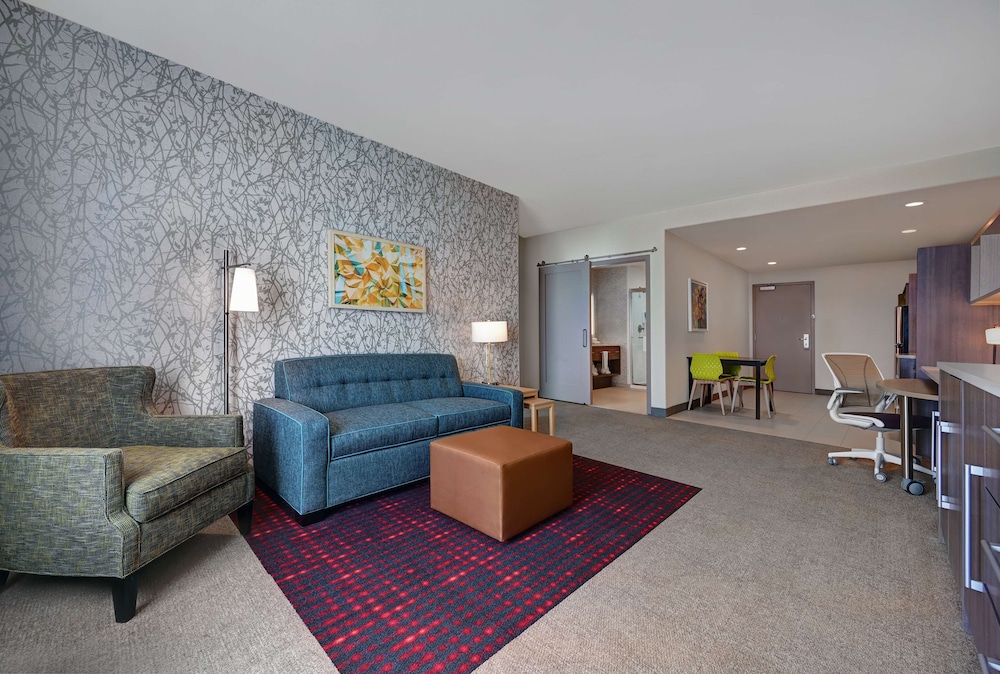 Home2 Suites by Hilton Tracy - photo 20