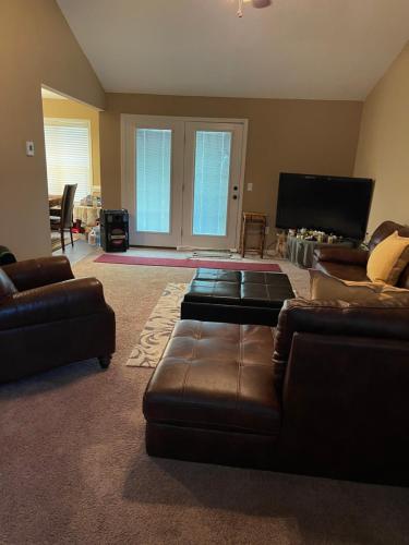 Home away from Home — 4-Star Luxury Hotel in Statesboro, United States