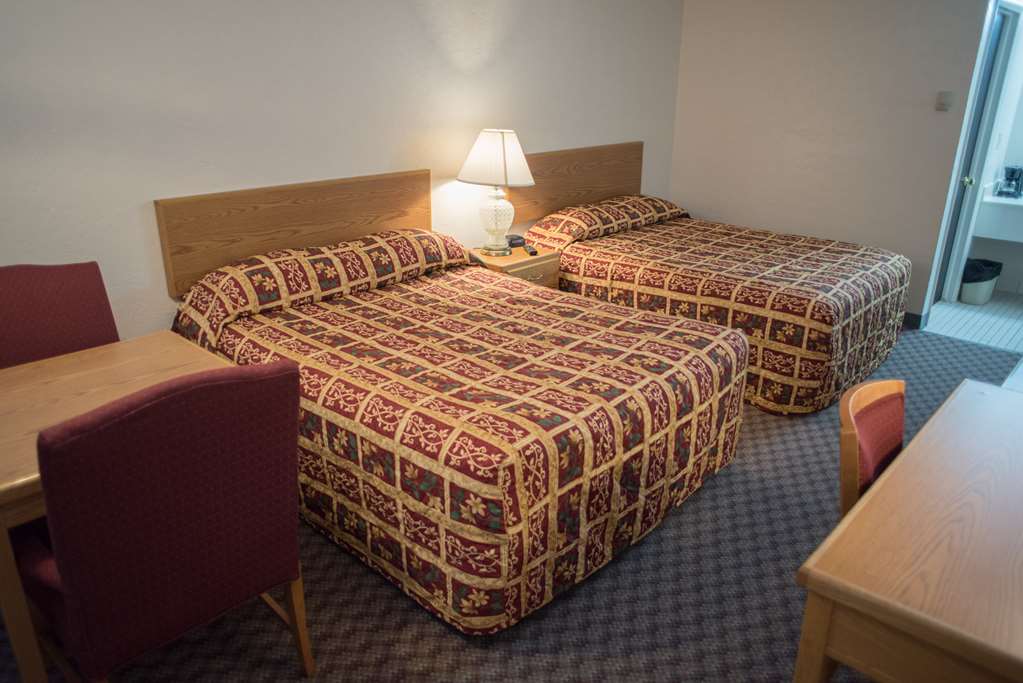 Motel 8 Rock Springs - photo 10
