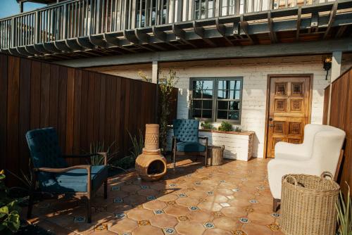 El Caminante Bar & Bungalows - photo 40